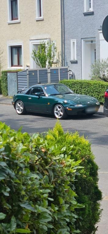 Second-hand Mazda MX5 131 CP (96 kW) 1994 Verde Cabrio