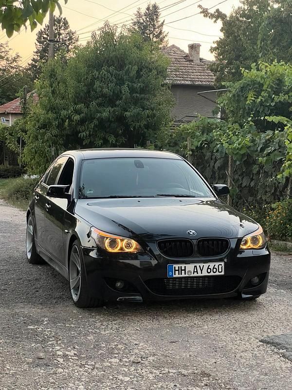 Schwarz Gebraucht 2006 BMW 530 M Sport Limousine | 10.500 € (Teuer) - Bild 1/4