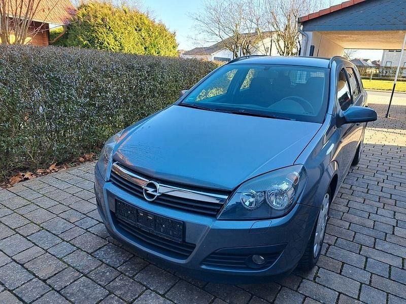 Gebraucht Opel Astra Edition 120 PS (88 kW) 2006 Grau Kombi