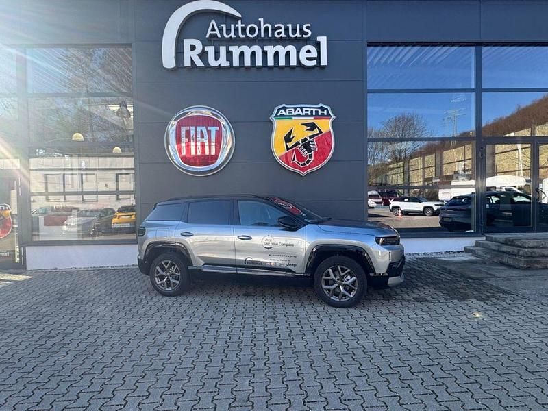 Gebraucht Jeep Compass 145 PS (106 kW) 2026 Silber SUV