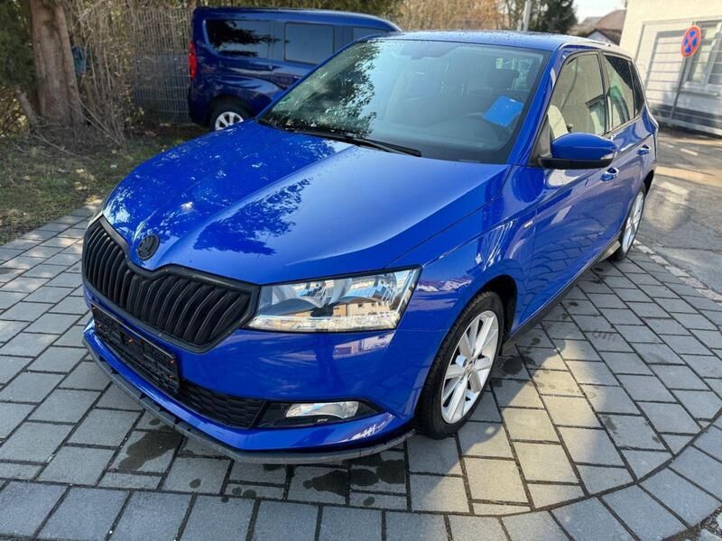 Blau Gebraucht 2018 Skoda Fabia Clever Kleinwagen | 8.999 € (Guter Preis) - Bild 1/4