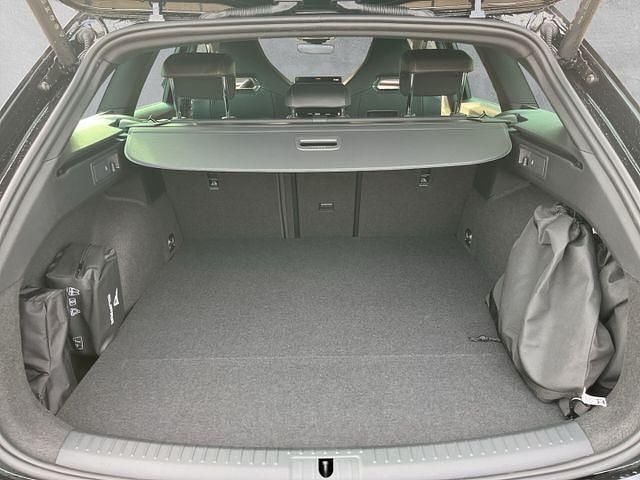 Neu Cupra Leon 150 PS (110 kW) 2025 Schwarz Kombi