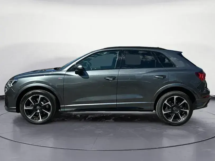 Gebraucht Audi Q3 S-Line 200 PS (147 kW) 2022 Grau SUV