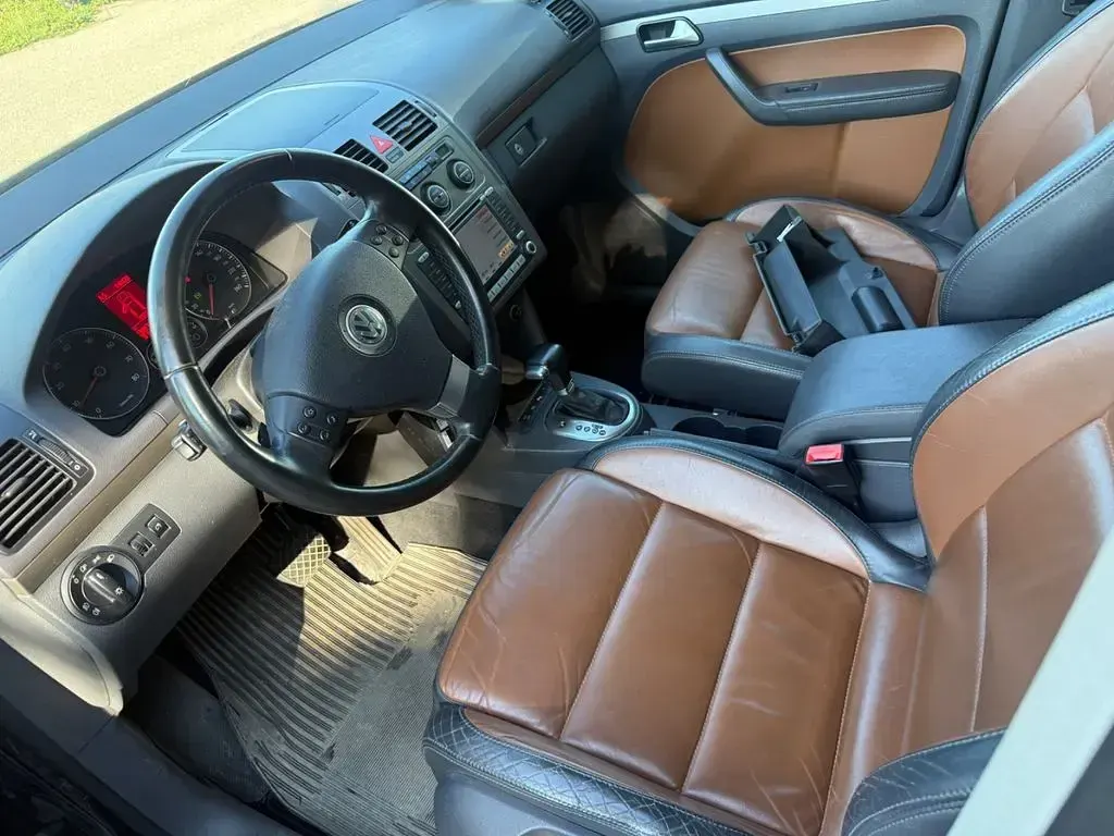 Gebraucht VW Touran Cross 170 PS (125 kW) 2008 Schwarz Van / Kleinbus