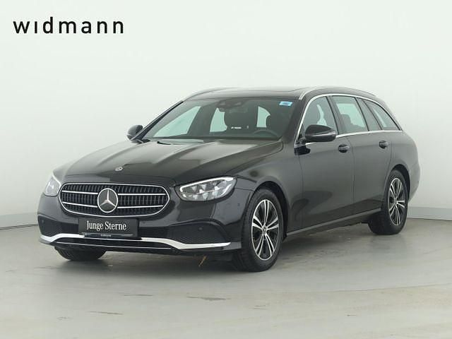 Gebraucht Mercedes E220 Avantgarde 200 PS (147 kW) 2023 Metalliclack obsidianschwarz Kombi