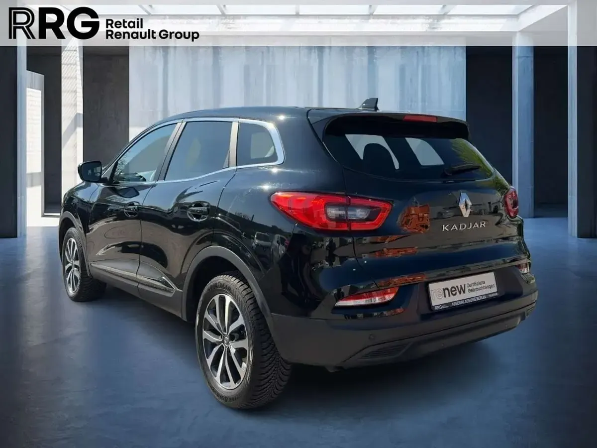 Gebraucht Renault Kadjar Business 140 PS (102 kW) 2021 Blackpearlschwarz SUV