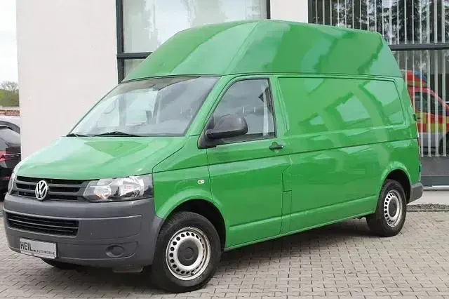 Gebraucht VW Transporter 114 PS (83 kW) 2013 Grün Van