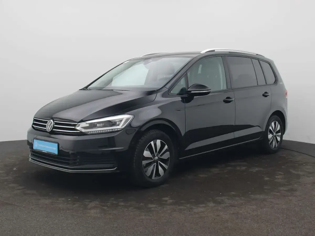 Gebraucht VW Touran Goal 150 PS (110 kW) 2025 Schwarz Van / Kleinbus