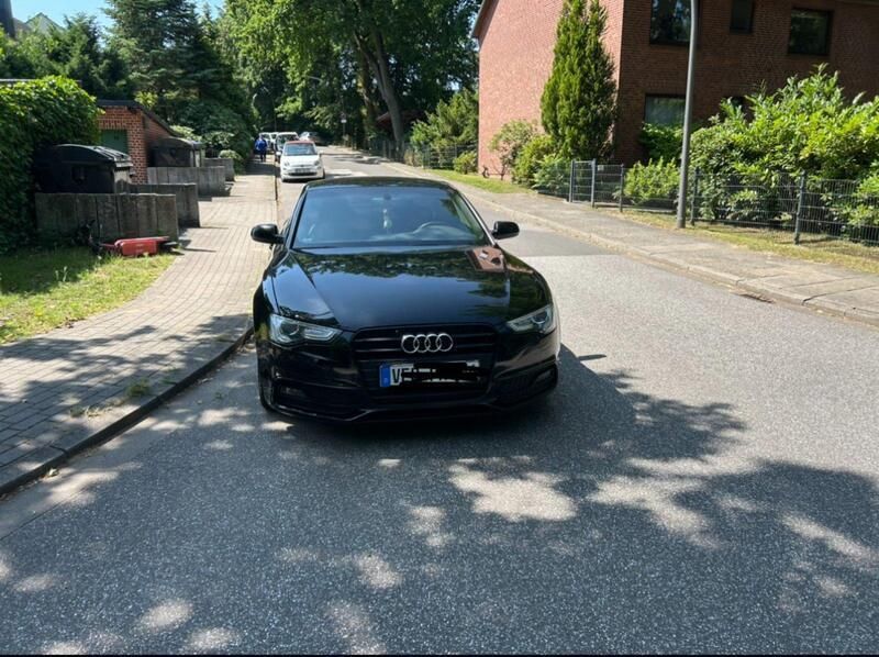 Schwarz Gebraucht 2012 Audi A5 S-Line Coupé | 5.500 € (Superpreis) - Bild 1/4