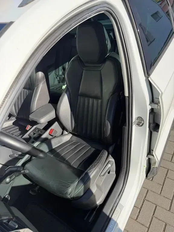 Gebraucht Skoda Karoq Style 150 PS (110 kW) 2018 Weiß SUV
