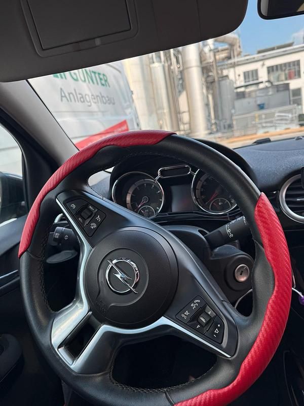 Gebraucht Opel Adam 87 PS (63 kW) 2014 Weiß Kleinwagen