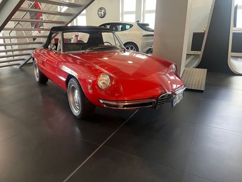 Gebraucht Alfa Romeo GT Junior 87 PS (63 kW) 1968 Rot Cabrio