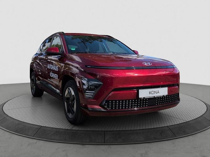 Rot Neu 2025 Hyundai Kona Prime SUV | 39.995 € (Etwas zu teuer) - Bild 1/4