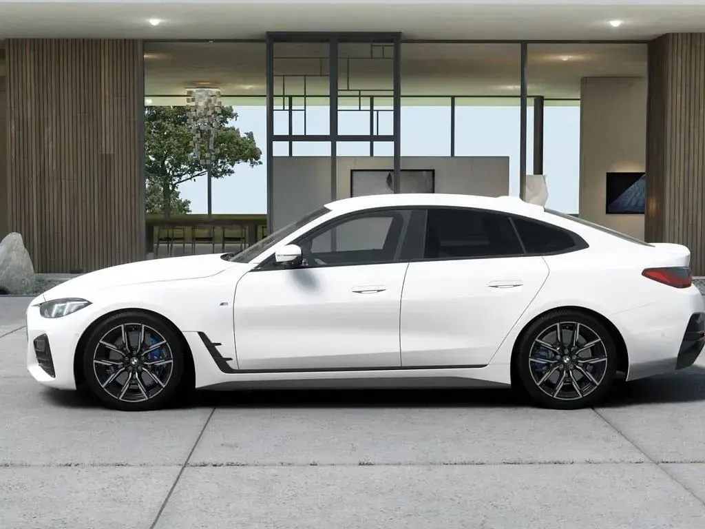 Gebraucht BMW 420 Gran Coupé M Sport 190 PS (139 kW) 2025 Weiß Coupé