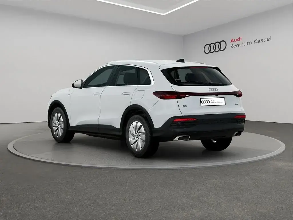 Neu Audi Q5 Performance 299 PS (219 kW) 2025 Weiß SUV