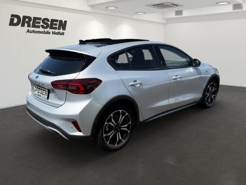 Gebraucht Ford Focus Active X 155 PS (114 kW) 2024 Silber Limousine