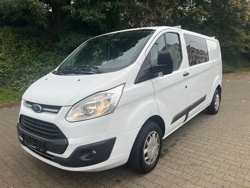 Weiß Gebraucht 2018 Ford Transit Custom Trend Van / Kleinbus | 10.790 € (Superpreis) - Bild 1/4