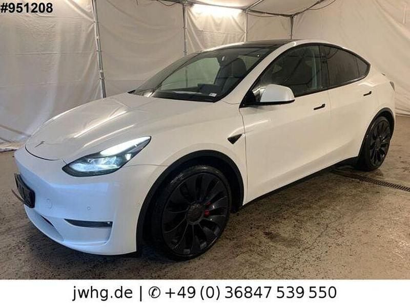 Weiß Gebraucht 2022 Tesla Model Y Performance SUV | 29.450 € (Fairer Preis) - Bild 1/4