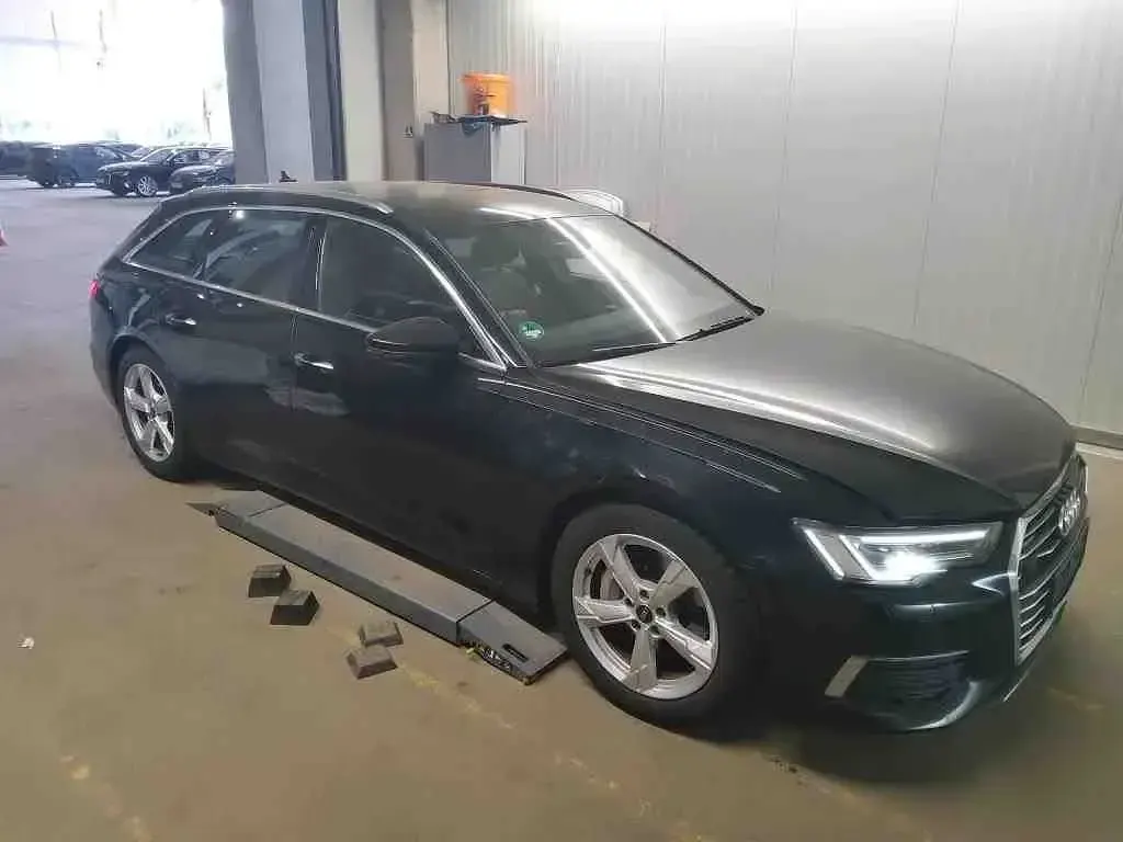 Gebraucht Audi A6 265 PS (194 kW) 2023 Schwarz Kombi