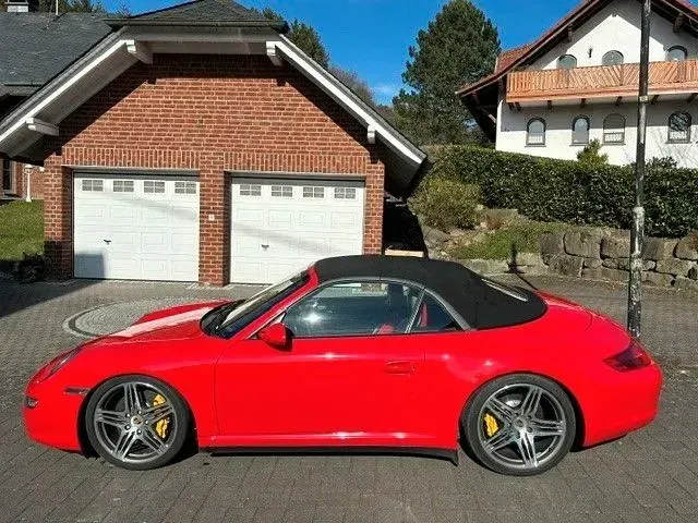 Gebraucht Porsche 911 Carrera 4S Cabriolet 355 PS (261 kW) 2007 Rot Cabrio