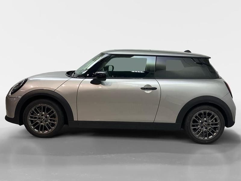 Gebraucht Mini Cooper Classic 156 PS (114 kW) 2024 Melting silver iii Kleinwagen
