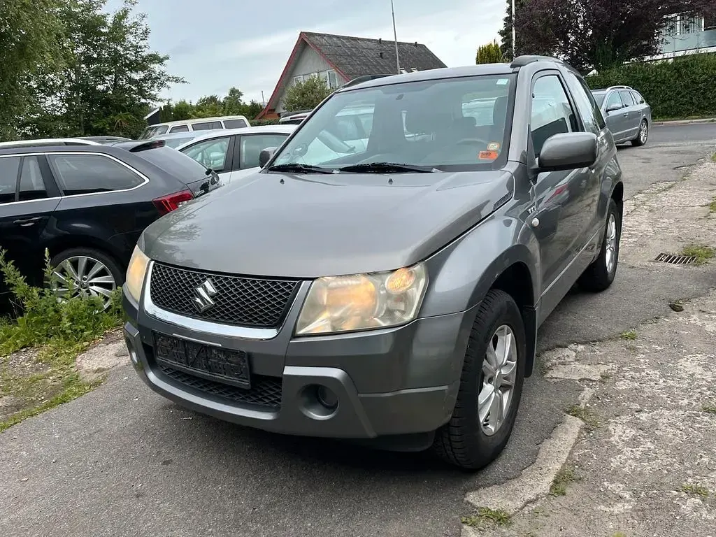 Gebraucht Suzuki Grand Vitara Comfort 106 PS (77 kW) 2006 Grau SUV