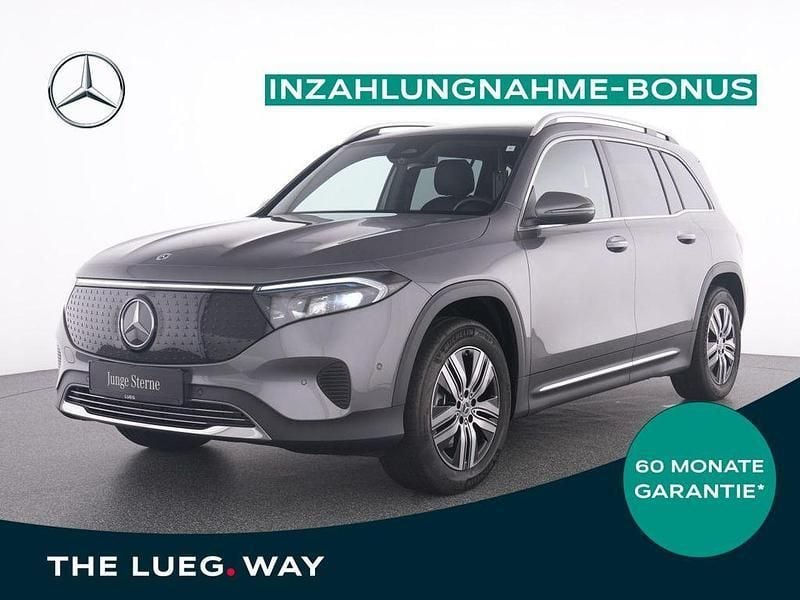 Grau metalliclack mountaingrau Gebraucht 2024 Mercedes EQB300 Progressive SUV | 39.745 € (Fairer Preis) - Bild 1/4
