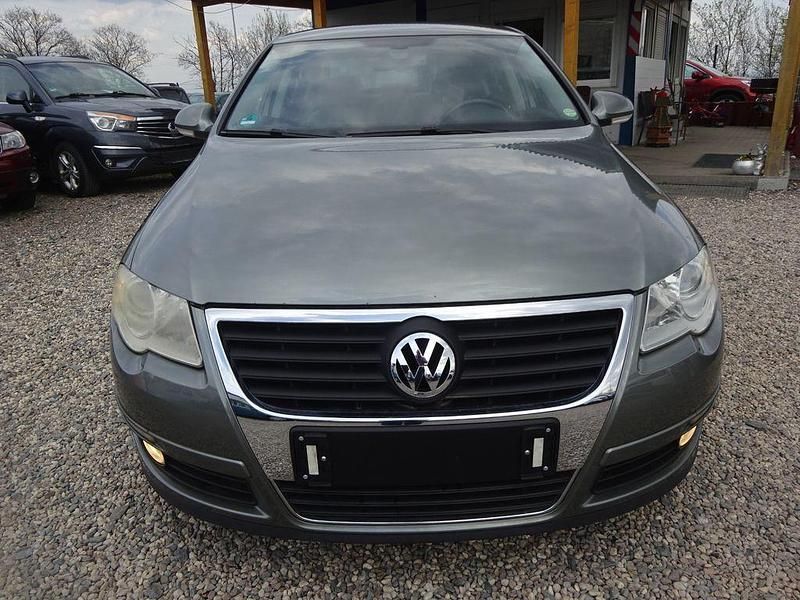 Gebraucht VW Passat Sportline 150 PS (110 kW) 2005 Grün Limousine