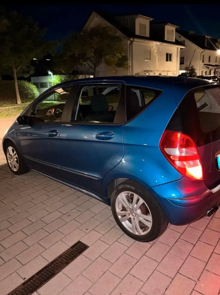 Gebraucht Mercedes A200 193 PS (141 kW) 2007 Blau Limousine