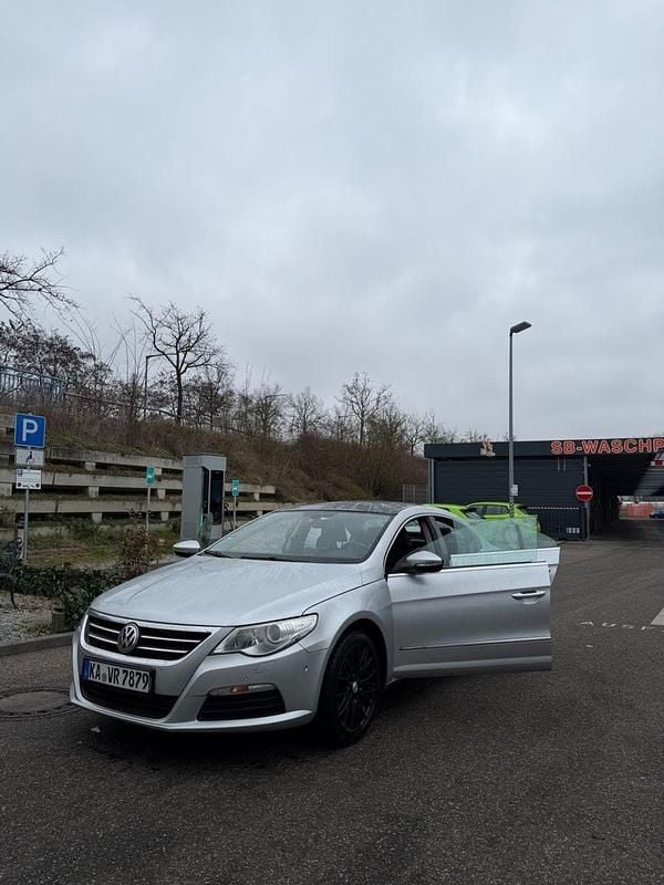 Grau Gebraucht 2008 VW Passat Coupé | 5.500 € (Fairer Preis) - Bild 1/4
