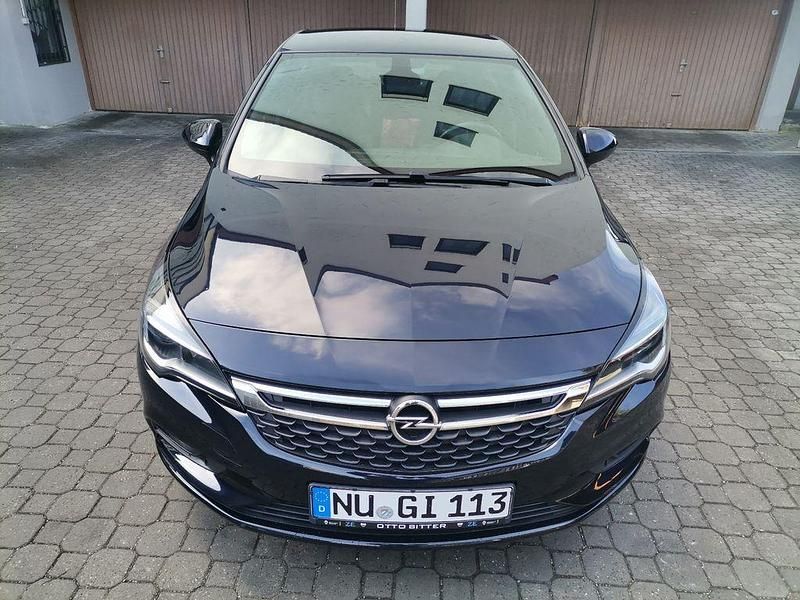 Gebraucht Opel Astra Dynamic 136 PS (100 kW) 2019 Blau Limousine