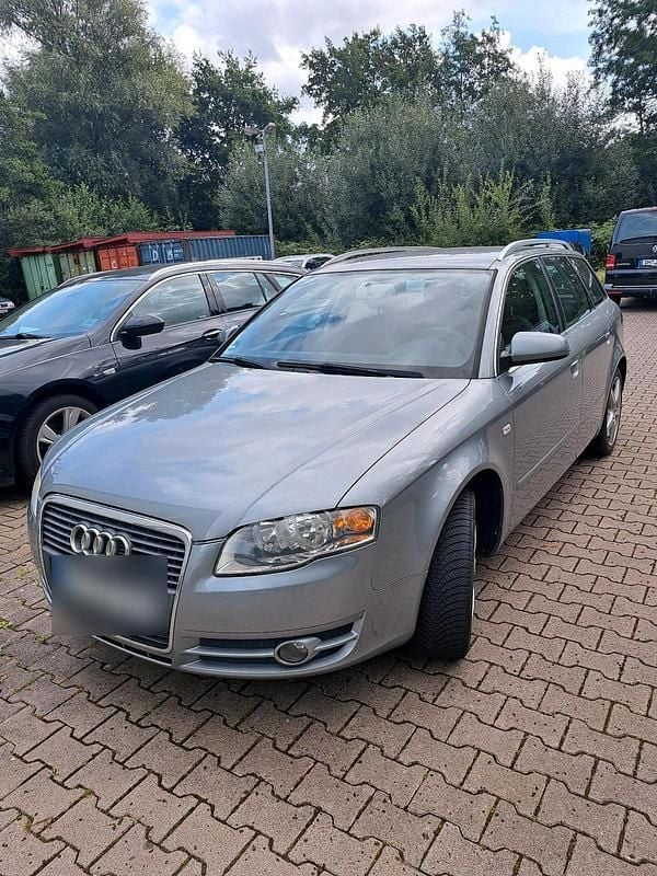 Grau Gebraucht 2005 Audi A4 Kombi | 3.000 € (Guter Preis) - Bild 1/4