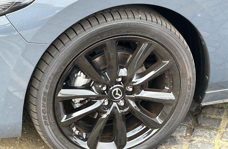 Gebraucht Mazda 3 Exclusive-Line 186 PS (136 kW) 2023 Andere farbe Kleinwagen