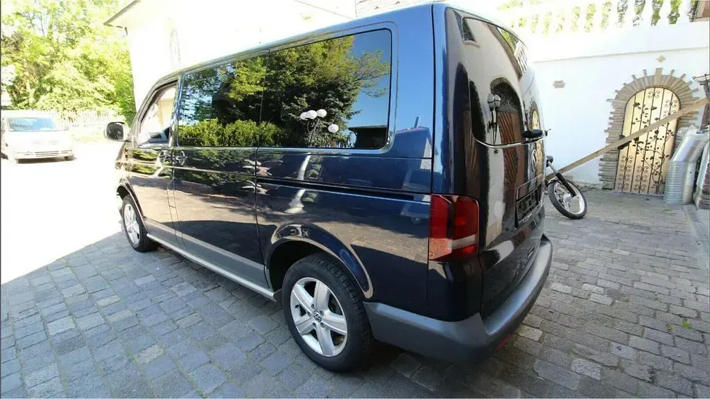 Second-hand VW T5 179 CP (131 kW) 2011 Albastru Van