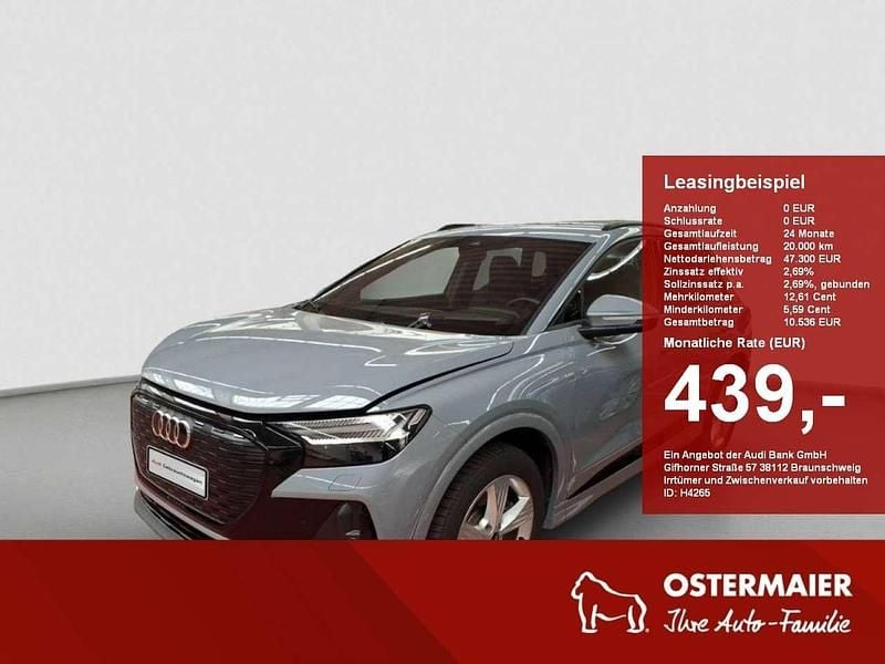 Grau Gebraucht 2024 Audi Q4 e-tron S-Line SUV | 47.300 € (Teuer) - Bild 1/4
