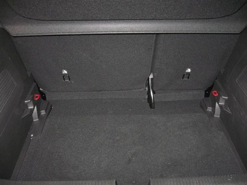 Gebraucht Opel Crossland Elegance 131 PS (96 kW) 2024 Rot SUV