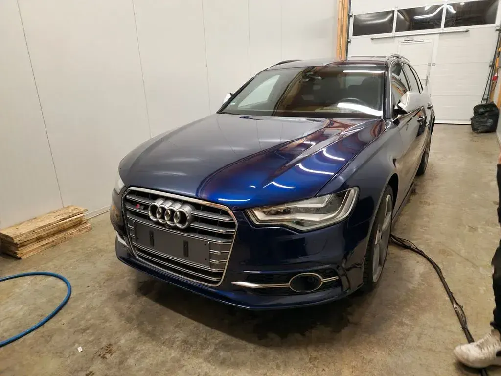 Gebraucht Audi S6 Sport 420 PS (308 kW) 2012 Blau Kombi