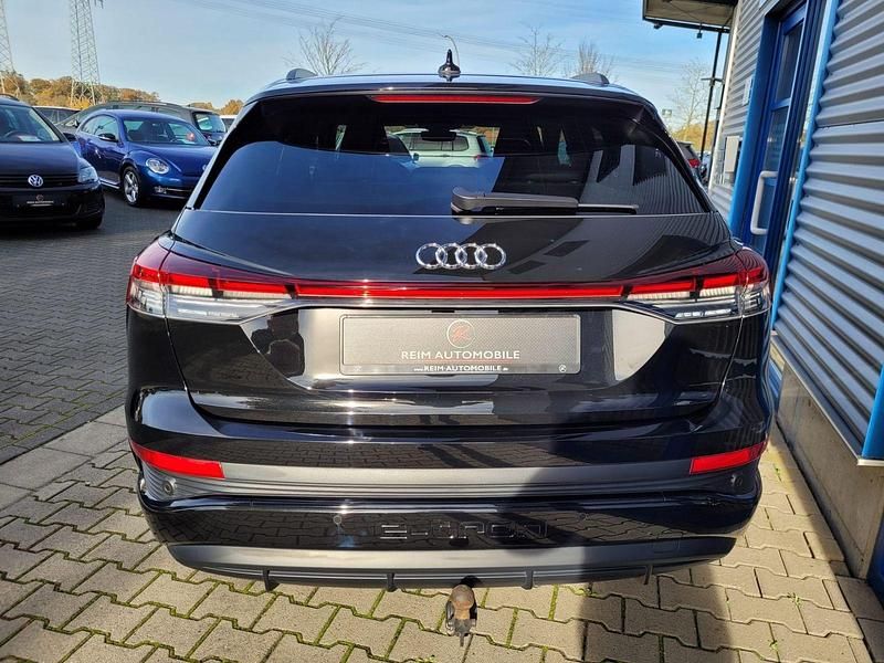Gebraucht Audi Q4 e-tron S-Line 210 kW (286 PS) 2024 Schwarz SUV