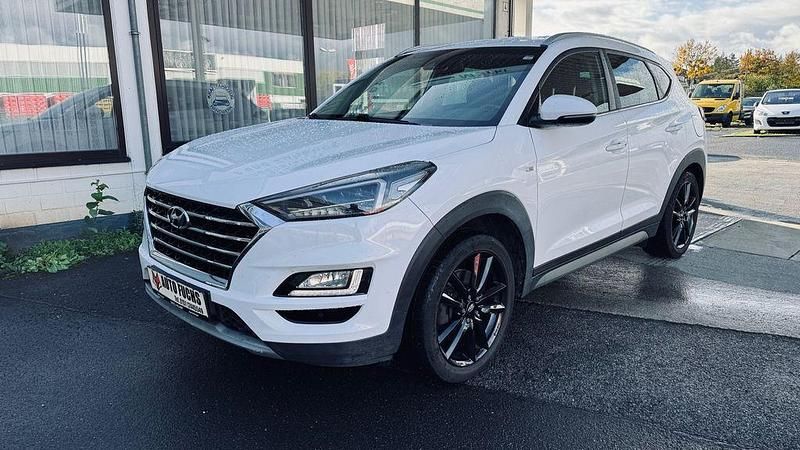 Weiß Gebraucht 2019 Hyundai Tucson Style SUV | 15.299 € (Superpreis) - Bild 1/4