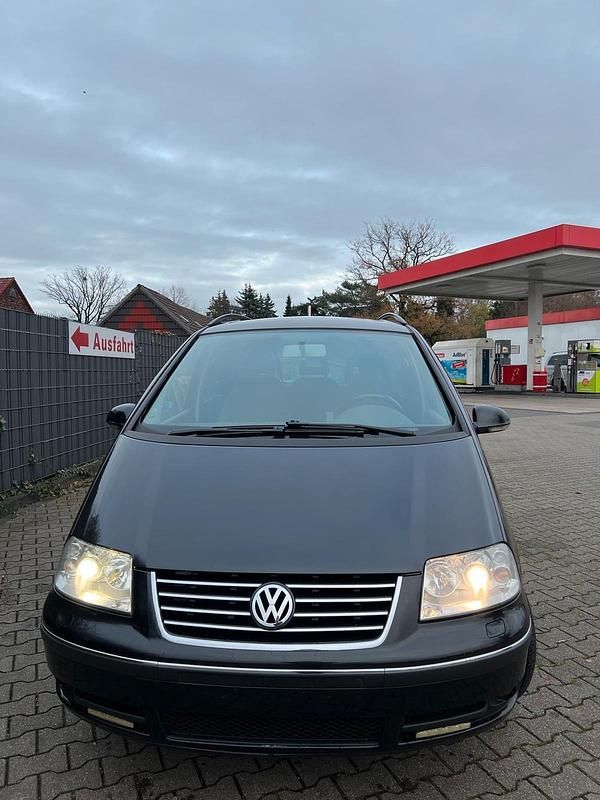 Schwarz Gebraucht 2005 VW Sharan Van / Kleinbus | 2.750 € (Guter Preis) - Bild 1/4