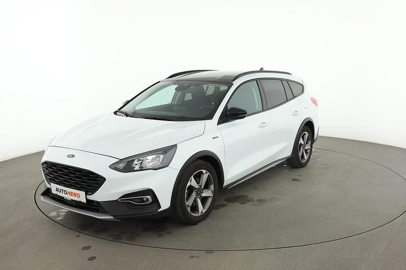 Weiß Gebraucht 2020 Ford Focus Active Kombi | 14.870 € (Superpreis) - Bild 1/3