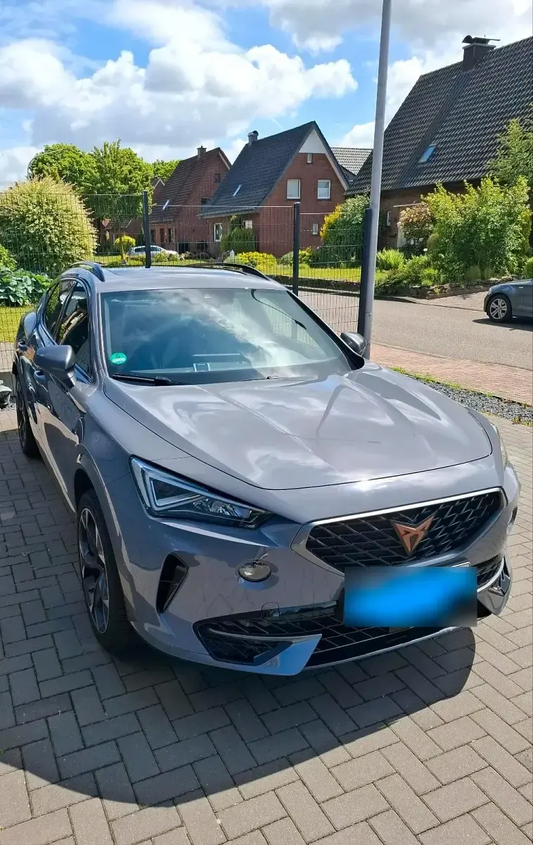 Używany Cupra Formentor 150 KM (110 kW) 2024 Szary SUV