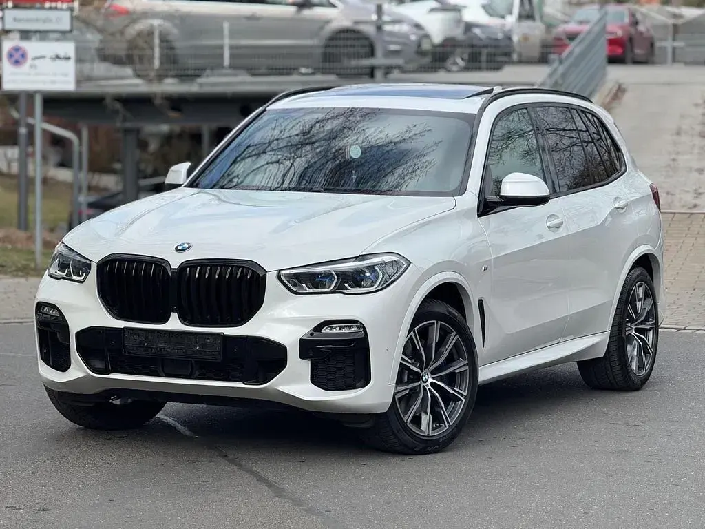 Gebraucht BMW X5 M Sport 286 PS (210 kW) 2020 Weiß SUV