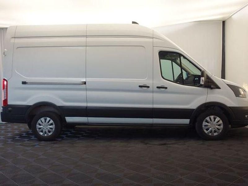 Gebraucht Ford Transit Trend 131 PS (96 kW) 2024 Andere Limousine