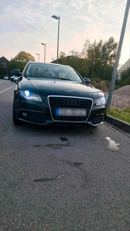 Gebraucht Audi A4 Comfort 143 PS (105 kW) 2011 Schwarz Kombi