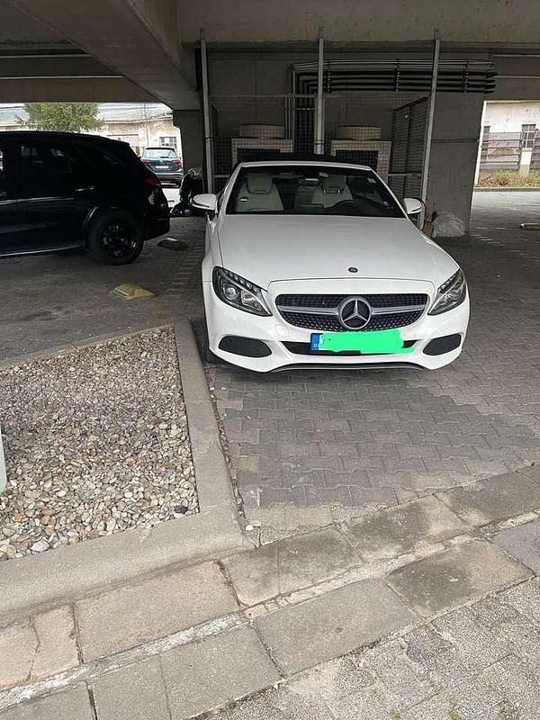 Gebraucht 2017 Mercedes C300 Cabrio | 32.000 € (Etwas zu teuer) - Bild 1/2