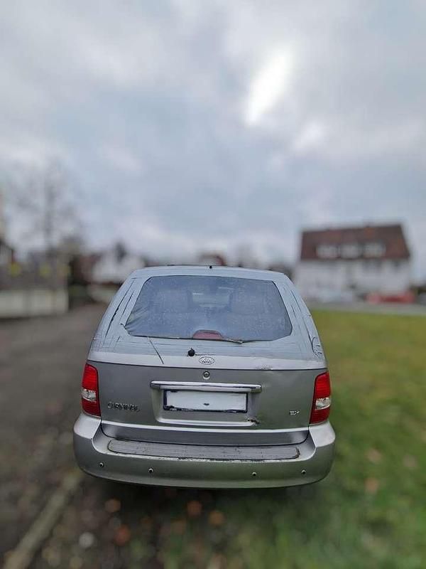 Gebraucht Kia Carnival EX 144 PS (105 kW) 2004 Van / Kleinbus