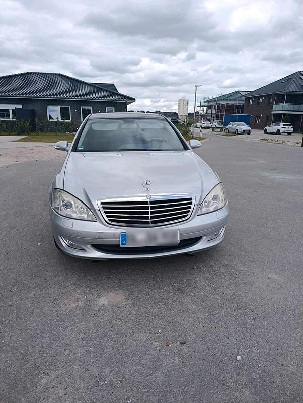 Gebraucht Mercedes S320 235 PS (172 kW) 2007 Silber Limousine