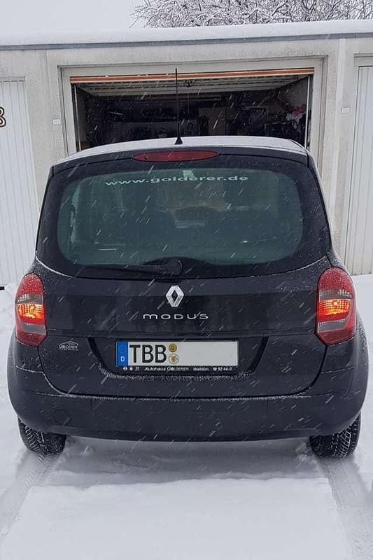 Schwarz Gebraucht 2012 Renault Modus Night&Day Van / Kleinbus | 2.500 € (Fairer Preis) - Bild 1/4