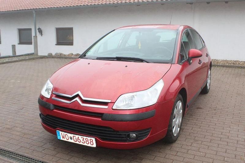 Gebraucht Citroën C4 Style 109 PS (80 kW) 2006 Rot Limousine